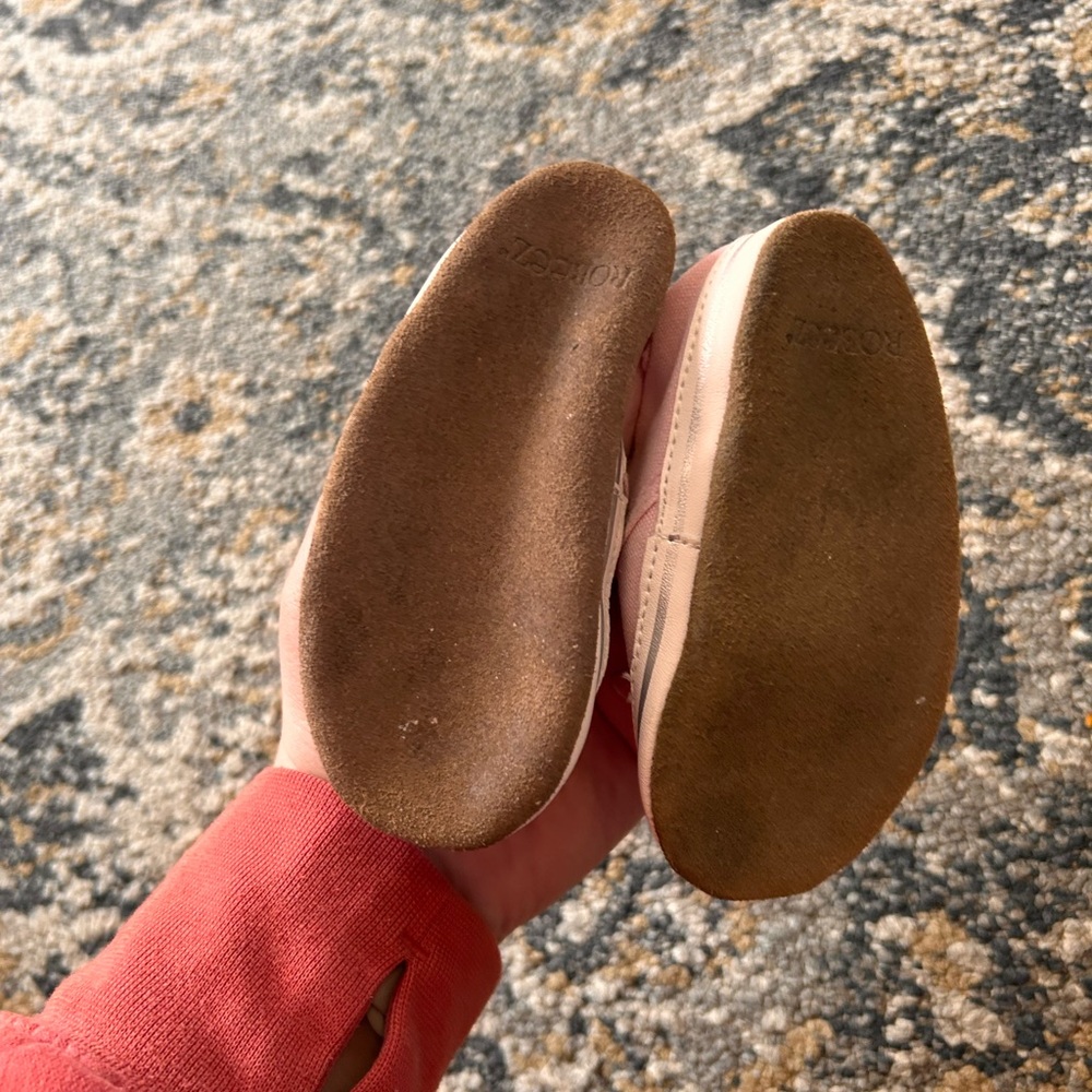 Shoes - Picture 2 of 2